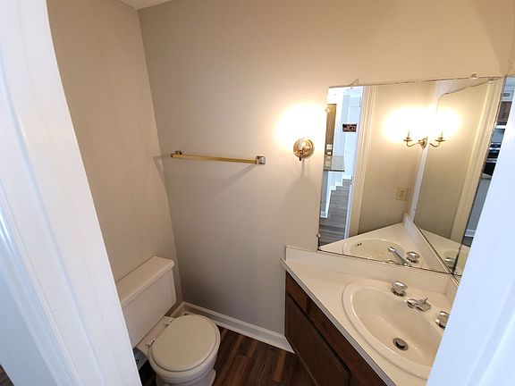 5th image of 3102 Cashwell Dr #12