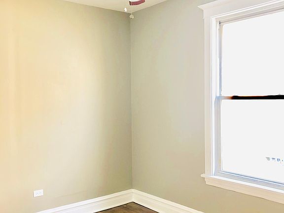 5th image of 4421 N Kimball Ave APT 1
