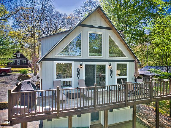 4th image of 145 S Pond Cir