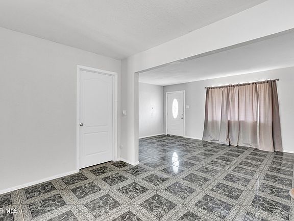 4th image of 10244 Cermac St