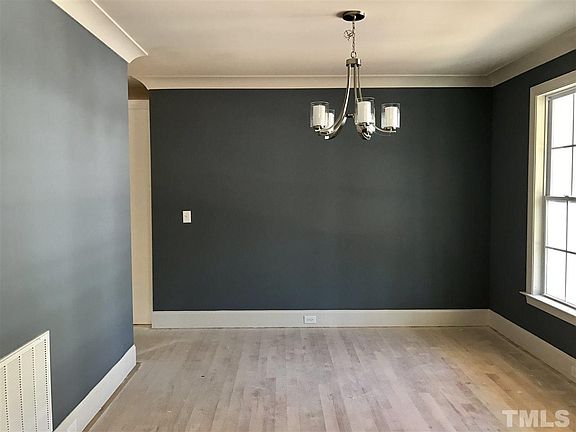 3rd image of 73 Thorndale Ct #116