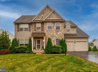 3703 Bedfordshire Dr, York, PA 17402