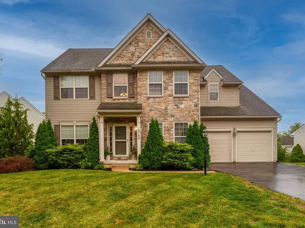 3703 Bedfordshire Dr, York, PA 17402