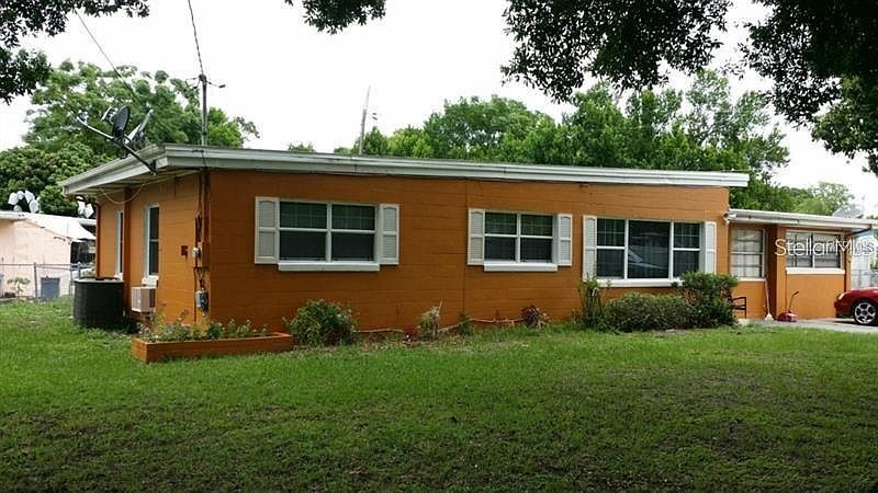 1st image of 6115 Dahlia Dr