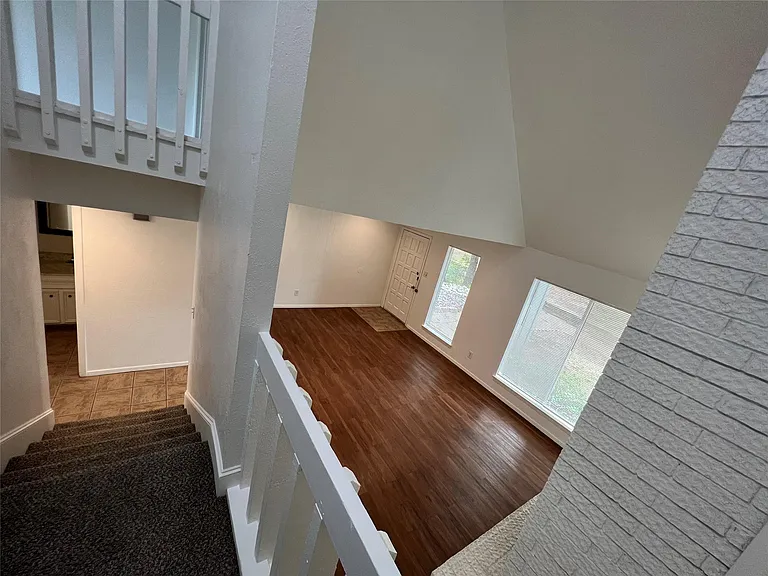1908 Camden Ct #3 — Photo 9