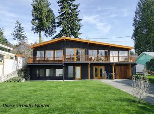4934 Geer Rd, Sechelt, BC V7Z0B7