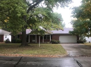 1326 E Downing St, Springfield, MO 65804