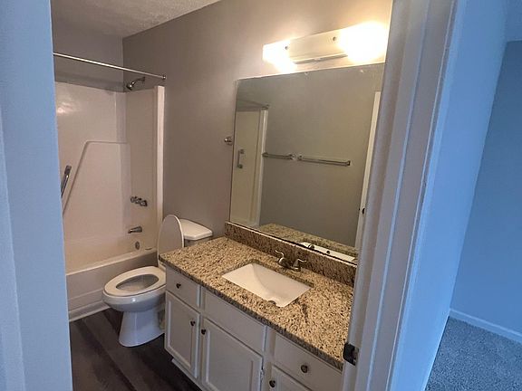 One of the two Full Bathrooms Upstairs