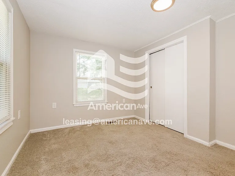 1062685_013_wm_-_bedroom_12891770.jpg