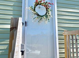 222 Neely Matthews Rd, Coward, SC 29530