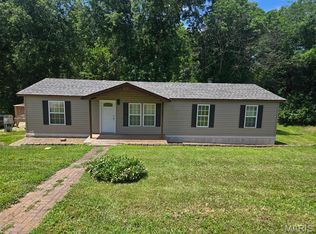 6495 Craig Dr, Cedar Hill, MO 63016