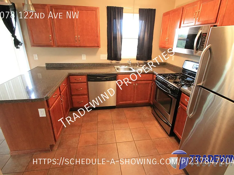 1078 122nd Ave NW — Photo 9
