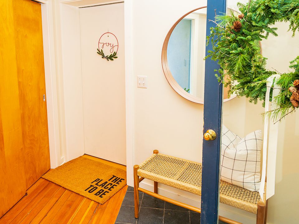 Front Entryway