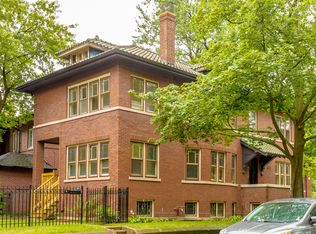 6901 S Euclid Ave, Chicago, IL 60649