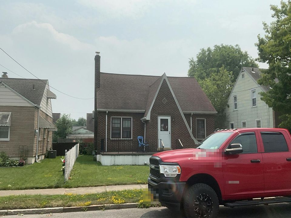 1st image of 3573 Chapin Ave