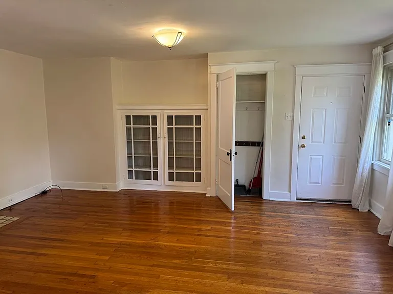 1331 Shady Ave — Photo 27
