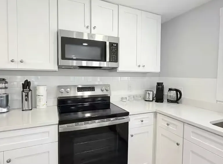 208 Chester St #9 — Photo 8