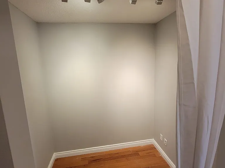 33 Sheppard Ave E #3202 — Photo 14