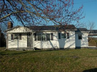 4020 Beach Rd, Hudson, NC 28638