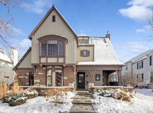 221 N Grant St, Hinsdale, IL 60521