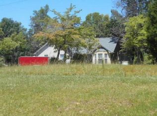 1087 Buddy Vines Camp Rd, Bessemer, AL 35023