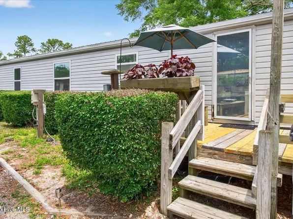 724 Dogwood Drive, Sunset Beach, NC 28468