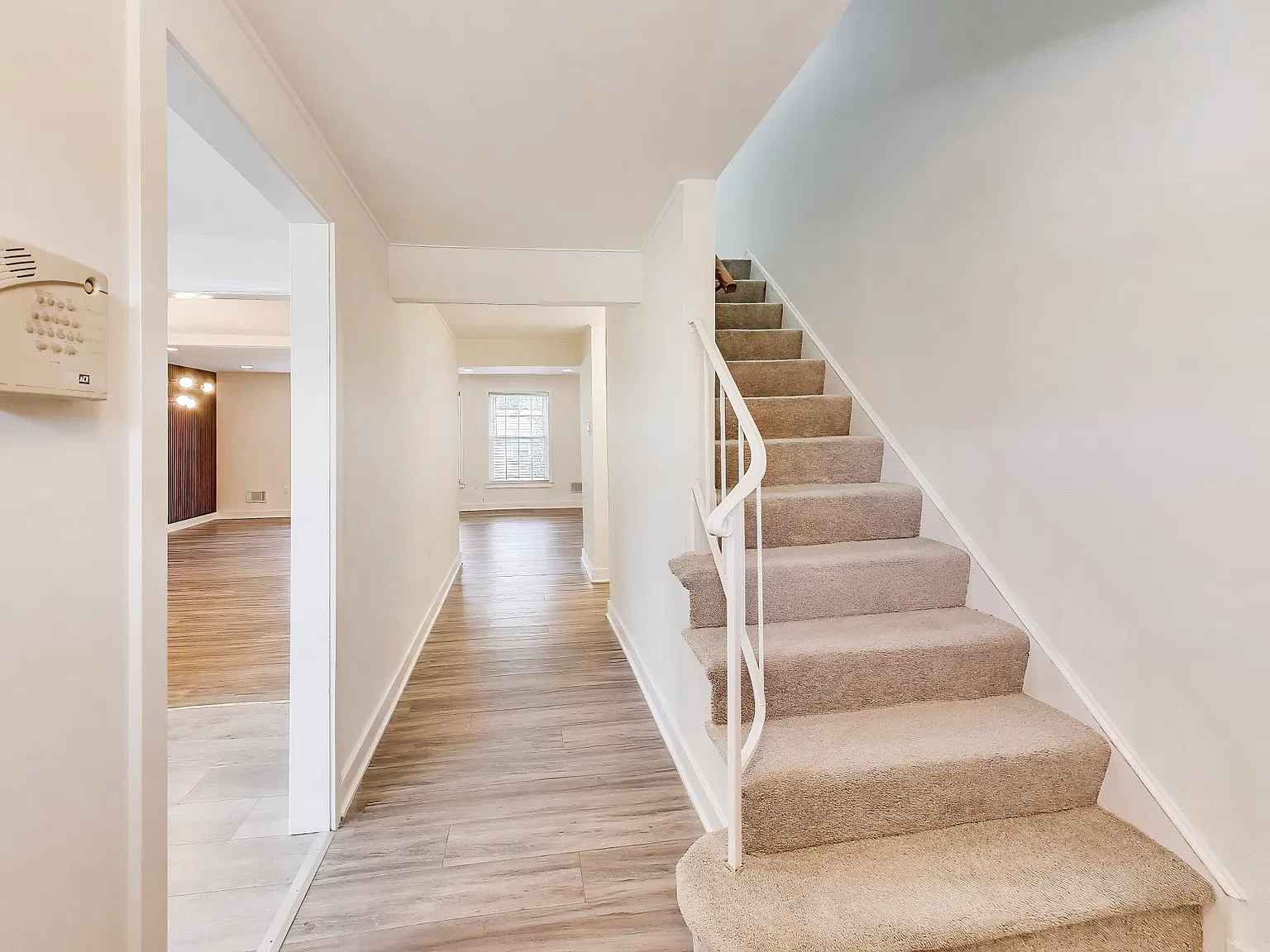 1436 Potomac Heights Dr — Photo 2