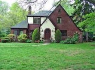 2920 Hastings Rd, Stow, OH 44224