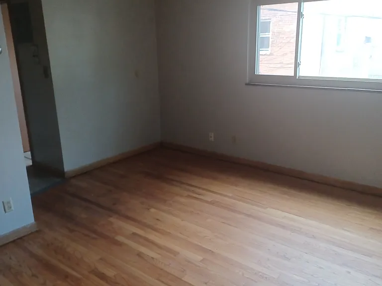 7307 Brookside Dr #8 — Photo 5