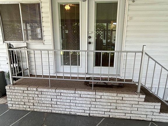 5th image of 192 Hadley Rd