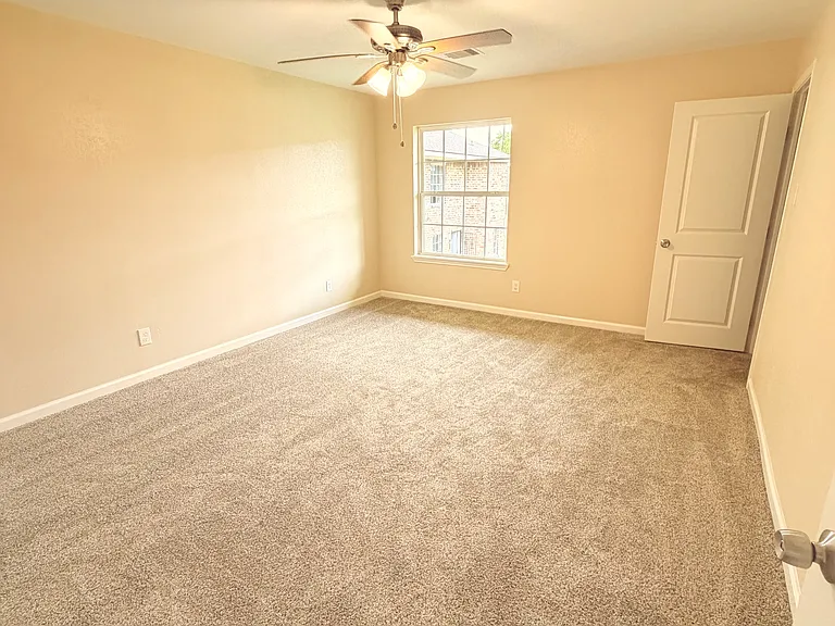 12328 Ormandy St — Photo 20
