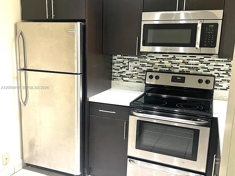 9181 SW 138th Pl #9181 — Photo 4