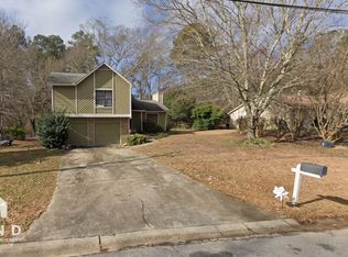 2017 Walden Park Dr, Snellville, GA 30078