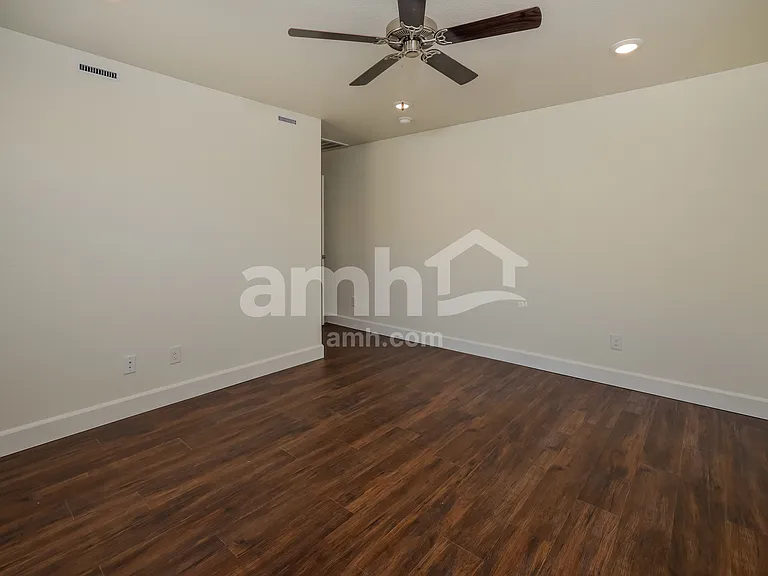 6565 Enlightenment Dr — Photo 8