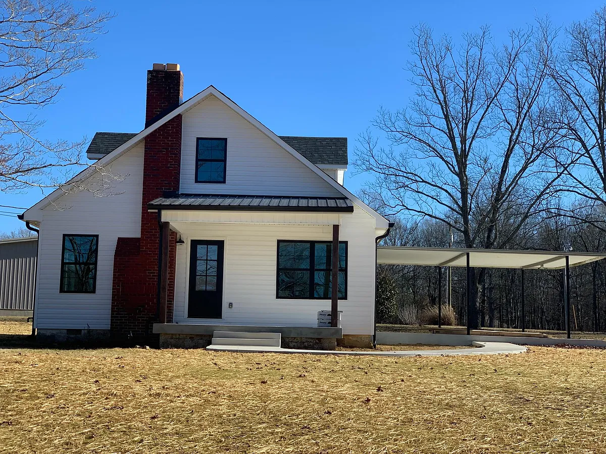 Building Photo - 13276 Old Tullahoma Rd