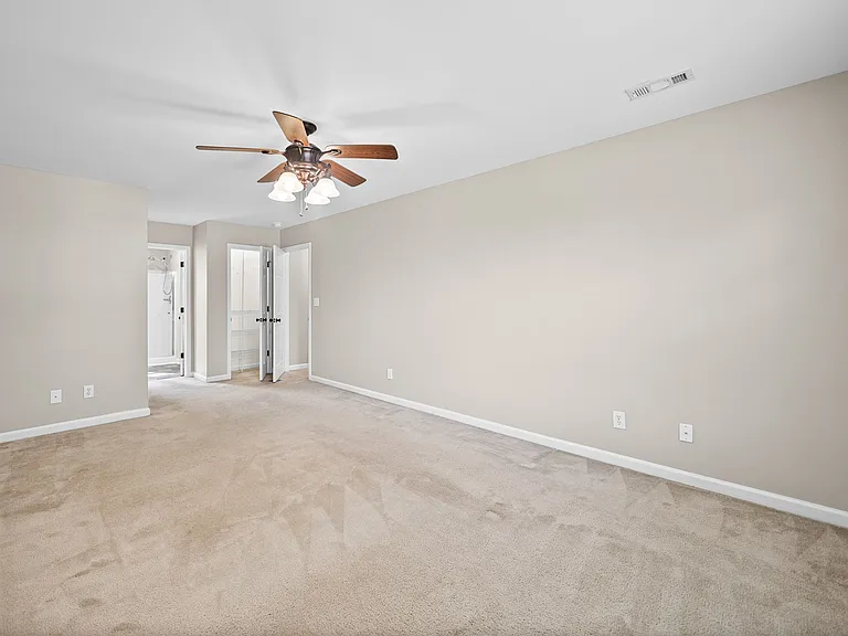 405 Tranquill Ln — Photo 22