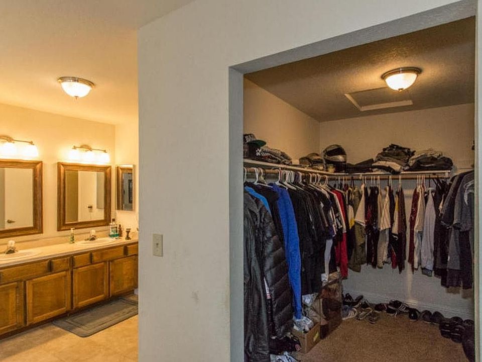 1st image of 2822 Smith Ave