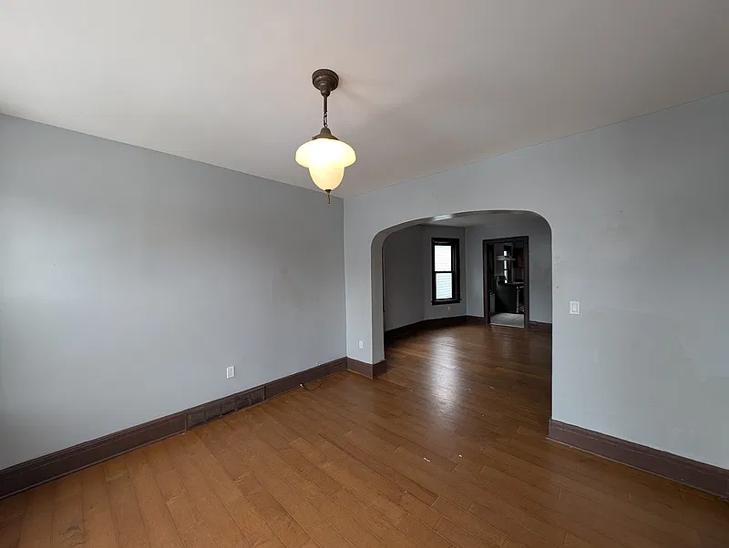 2 bed, 1.0 bath, 1000 sqft, $995 — Photo 3