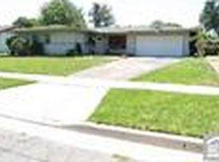 2860 McKinley St, Riverside, CA 92506