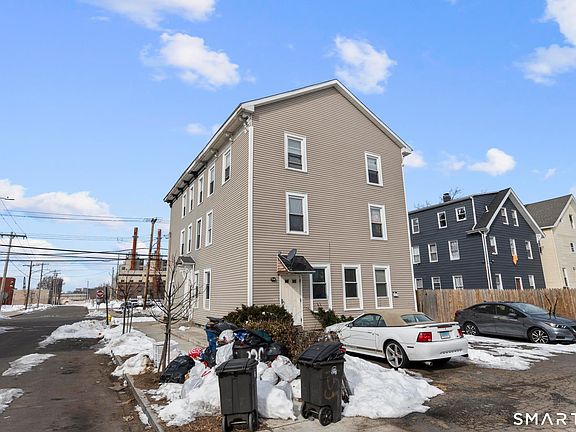 4th image of 127 James Street