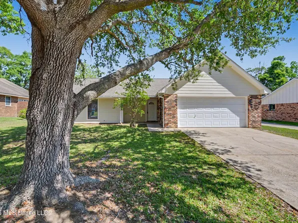15244 Ginger Cv, Gulfport, MS 39503