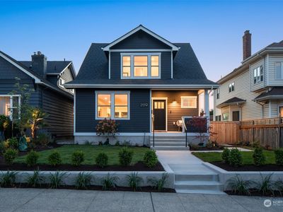 2139 5th Avenue W, Seattle, WA, 98119