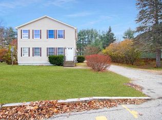 9 Green St APT B, Rochester, NH 03868