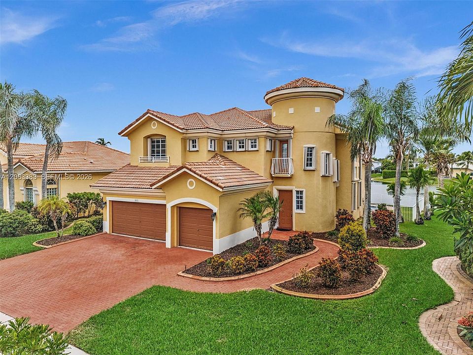 1st image of 3031 SW 192nd Ave