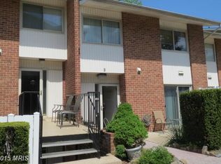 15 Stonehenge Cir, Pikesville, MD 21208