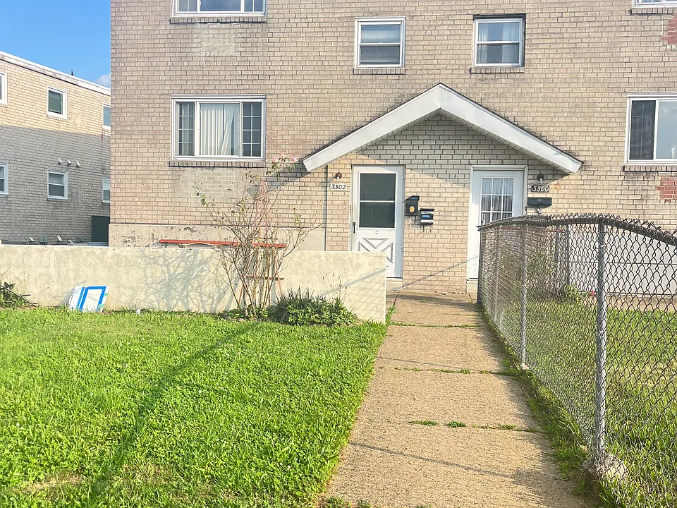 3302 Primrose Rd #2