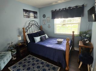 34430 Radio Rd, Leesburg, FL 34788