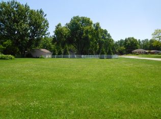 2460 New Milford Church Rd, Rockford, IL 61109