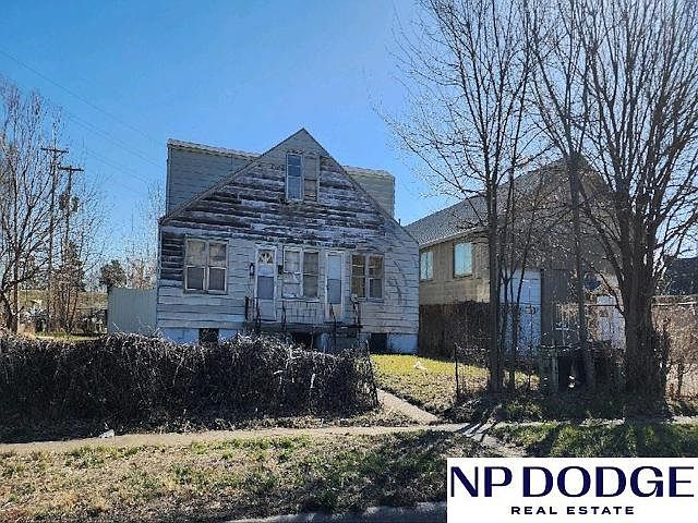 2nd image of 8519 N 28th Ave