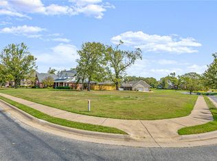 1 Robson Way, Bentonville, AR 72712